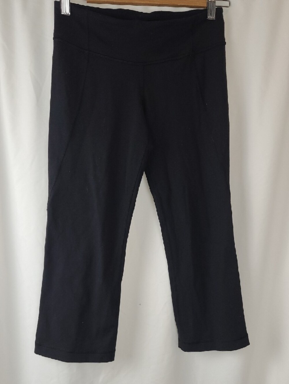 Lululemon Groove Super High Rise Crop Flare 17" *Nulu - Black - Size 4